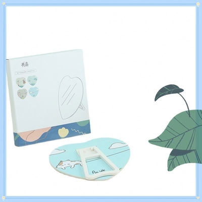 우리의 코팅 된 종이 플라스틱 유리 화장품 거울을 사용하여 어디에서나 효율적으로 메이크업을 적용하십시오.
